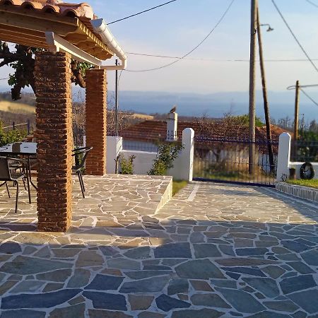 Σπίτι Στο Βουνό Αλλά Μια Ανάσα Από Τη Θάλασσα Villa Paleochori Exterior photo