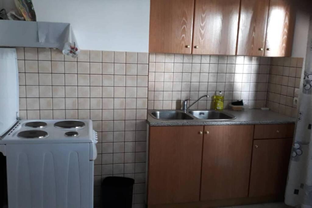 Σπίτι Στο Βουνό Αλλά Μια Ανάσα Από Τη Θάλασσα Villa Paleochori Exterior photo