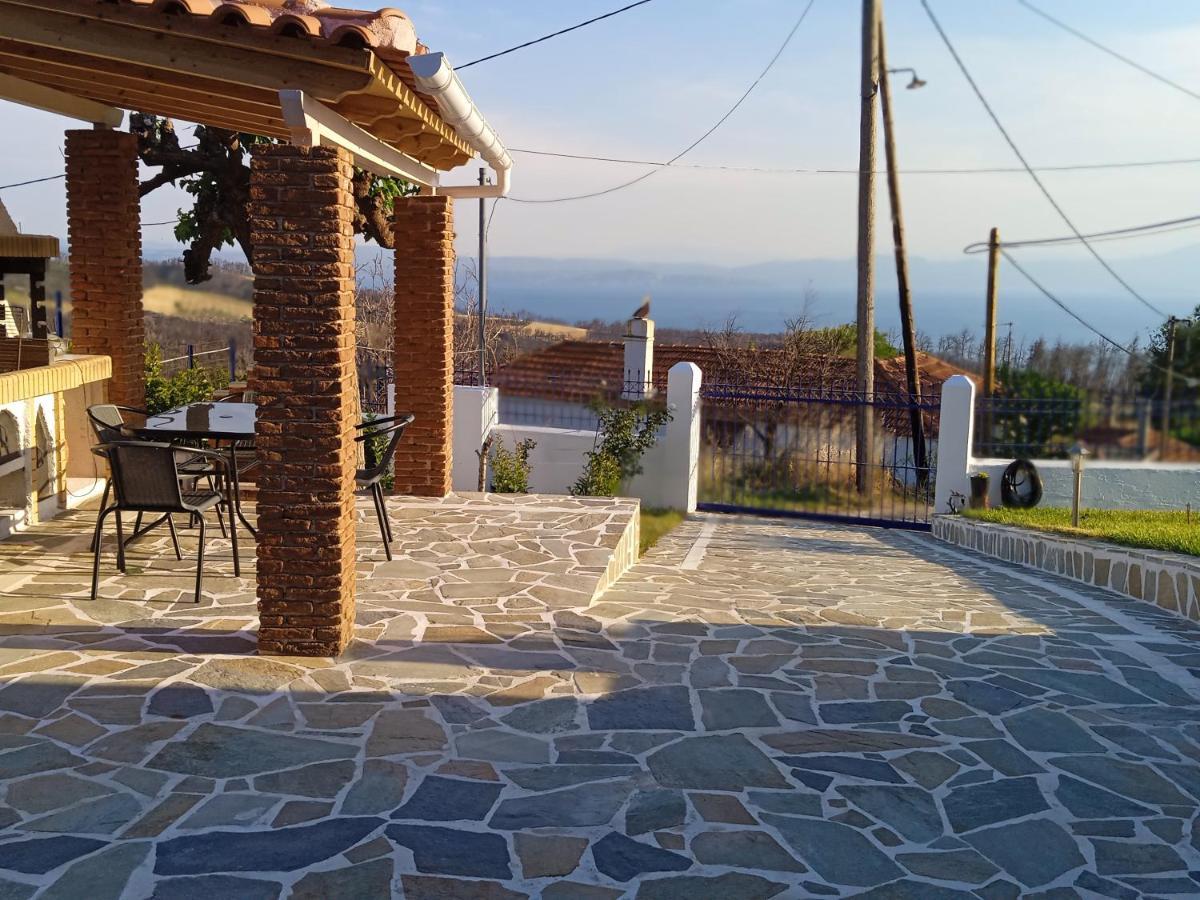 Σπίτι Στο Βουνό Αλλά Μια Ανάσα Από Τη Θάλασσα Villa Paleochori Exterior photo